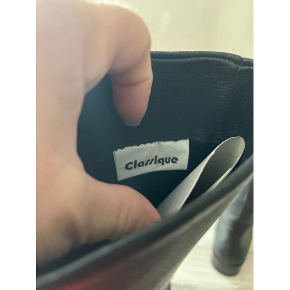 Classique black leather knee high small heeled zipper boots size 7.5 NWT - Picture 6 of 7